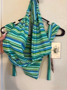 JUNK LDN Sydney Top& Iris Bottom Set-NWT
